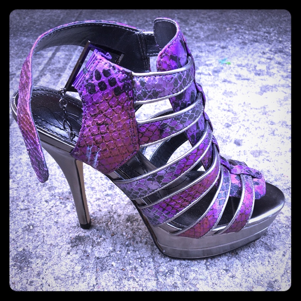 Baby Phat 🐱🐾Purple alligator pumps 👠💟